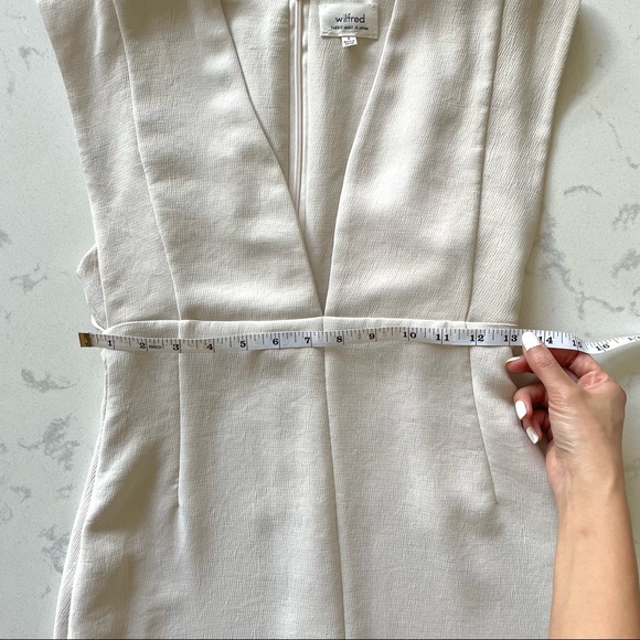 Aritzia Wilfred Montbrun dress, cream, size 0, new condition - Picture 3 of 10